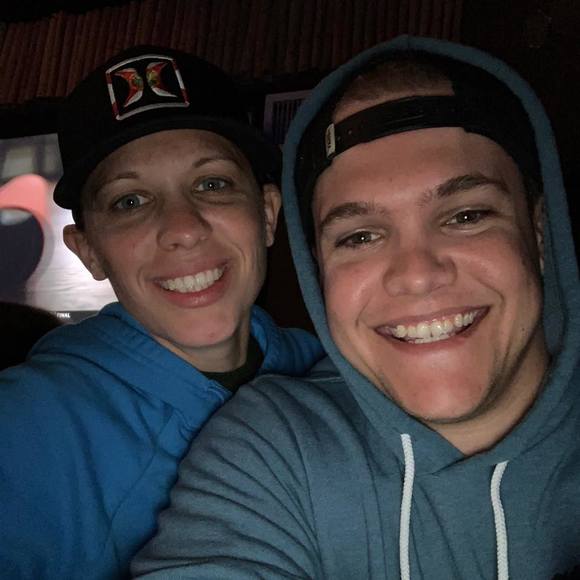 Meet your Posher, Clay - Picture 1 of 1